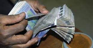 THIAROYE- Une bande de 10 personnes arrêtée avec de faux billets et du chanvre indien THIAROYE- Une bande de 10 personnes arrêtée avec de faux billets et du chanvre indien