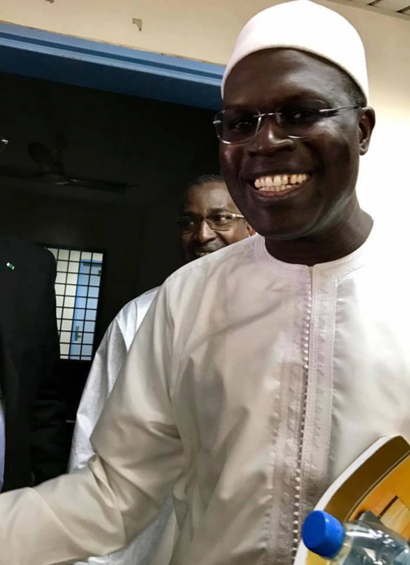 Les recommandations de Khalifa Sall : "Inscrivez vous en masse sur les listes électorales" Les recommandations de Khalifa Sall : "Inscrivez vous en masse sur les listes électorales"