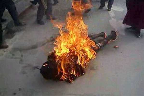 Il tente de s'immoler par le feu et se retrouve aux urgences à l'hôpital Matlaboul Fawzeyni de Touba