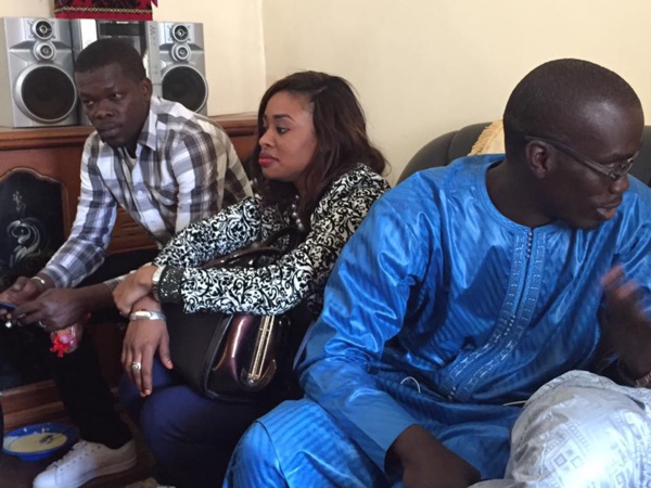 Quand Marième Thiam Babou de l'APR retrouve les siens après son arrestation Quand Marième Thiam Babou de l'APR retrouve les siens après son arrestation