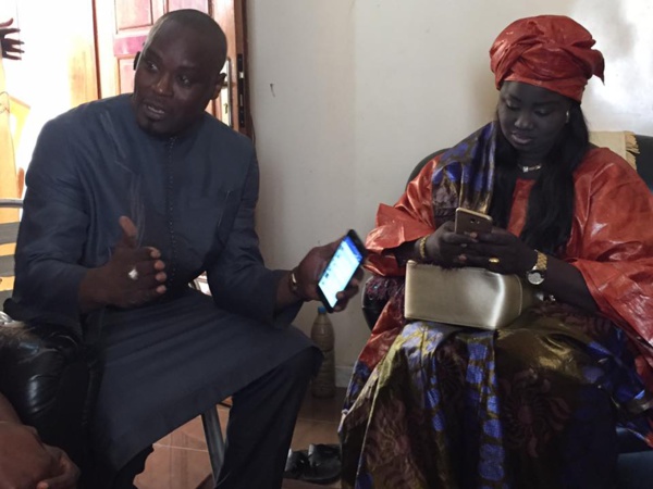 Quand Marième Thiam Babou de l'APR retrouve les siens après son arrestation Quand Marième Thiam Babou de l'APR retrouve les siens après son arrestation