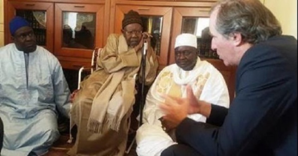 Disparition d'Al Makhtoum: la France salue la mémoire d'une "grande personnalité qui a su faire vivre l'esprit de tolérance et de dialogue religieux" Disparition d'Al Makhtoum: la France salue la mémoire d'une "grande personnalité qui a su faire vivre l'esprit de tolérance et de dialogue religieux"