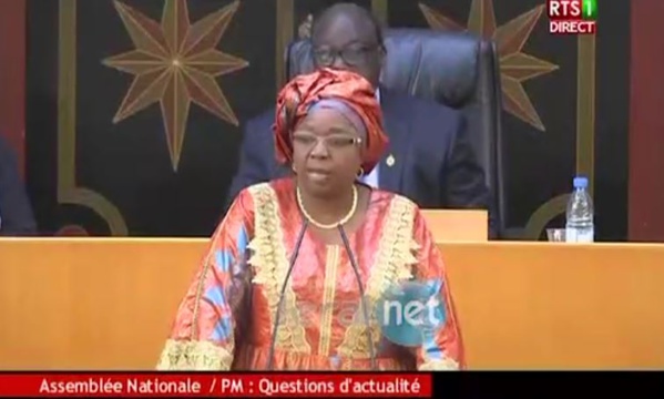 Radiothérapie et dialyse : les précisions du Pr Awa Marie Coll Seck Radiothérapie et dialyse : les précisions du Pr Awa Marie Coll Seck