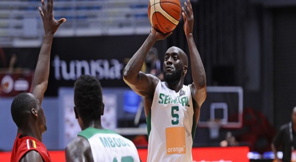 Éliminatoires Zone2 Afrobasket 2017: Le Sénégal bat le Mali dans la douleur (79-72)