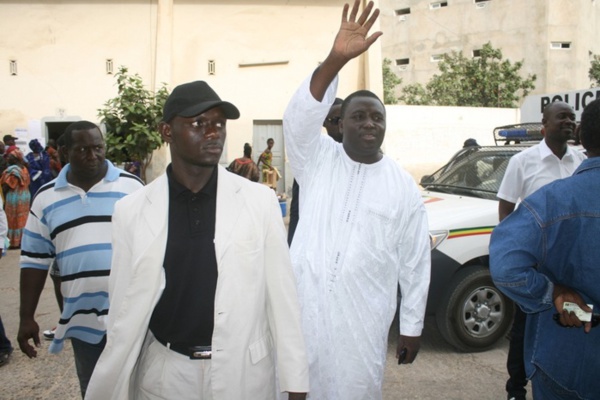 Bamba Fall reste en prison – La main lourde du Procureur se justifie par la gravité des charges