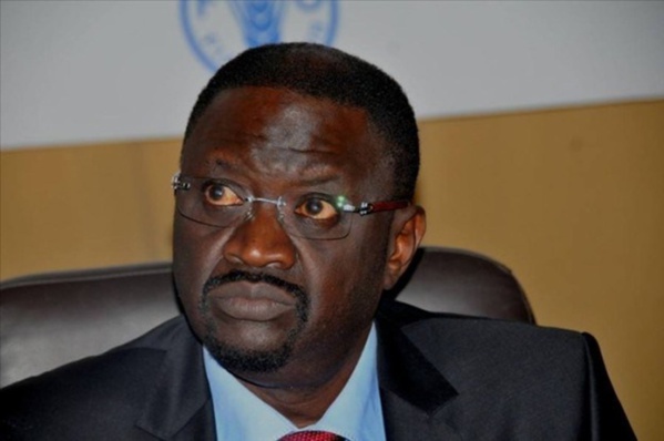 Le ministre Papa Abdoulaye Seck en deuil Le ministre Papa Abdoulaye Seck en deuil