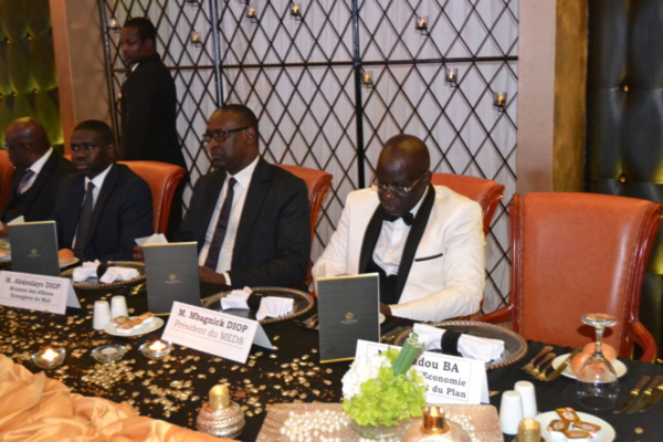 Photos-Cauris d'Or 2017: Arrivée du président du MDES, Mbagnick Diop avec la délégation gouvernementale