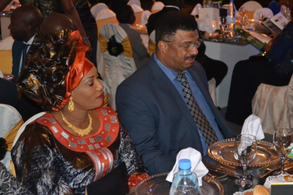 Photos-Cauris d'Or 2017: Arrivée du président du MDES, Mbagnick Diop avec la délégation gouvernementale Photos-Cauris d'Or 2017: Arrivée du président du MDES, Mbagnick Diop avec la délégation gouvernementale