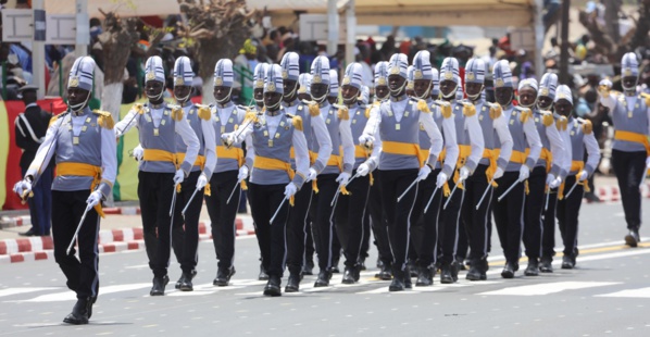 Le point sur le défilé du 4 avril 2017 sur le boulevard Général DeGaulle Le point sur le défilé du 4 avril 2017 sur le boulevard Général DeGaulle