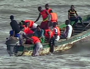 Saint-Louis célèbre dans la douleur le 04 avril : naufrage de sept pirogues Saint-Louis célèbre dans la douleur le 04 avril : naufrage de sept pirogues
