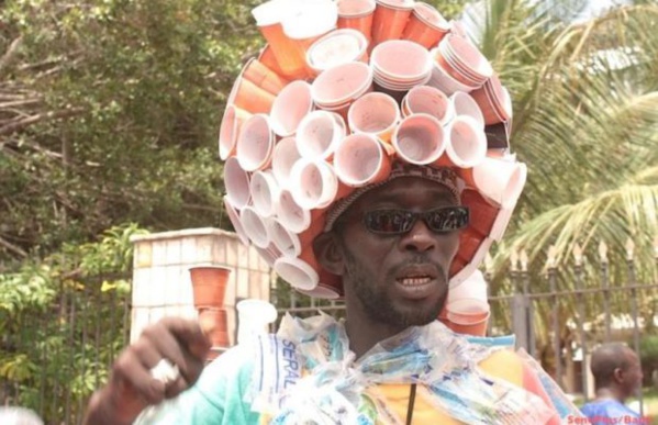 Incroyable : Modou Fall de « Sénégal Propre » victime de maraboutage. Son corps est recouvert de… Incroyable : Modou Fall de « Sénégal Propre » victime de maraboutage. Son corps est recouvert de…