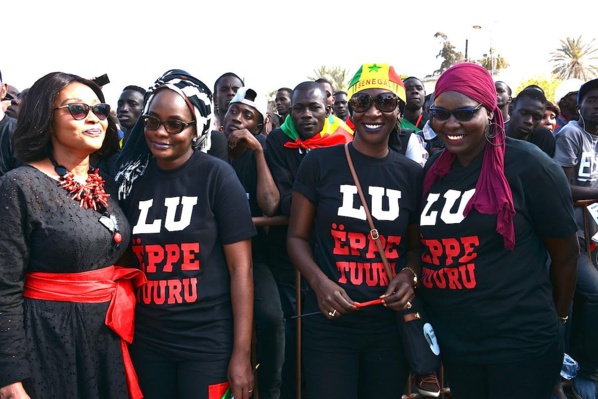 Fadel Barro: "Si l'ancien Président Wade que nous combattions s'est joint à nous, Macky doit revoir sa méthode" Fadel Barro: "Si l'ancien Président Wade que nous combattions s'est joint à nous, Macky doit revoir sa méthode"
