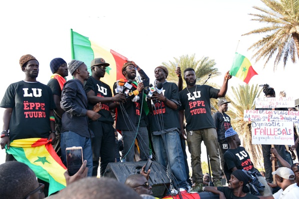 Fadel Barro: "Si l'ancien Président Wade que nous combattions s'est joint à nous, Macky doit revoir sa méthode" Fadel Barro: "Si l'ancien Président Wade que nous combattions s'est joint à nous, Macky doit revoir sa méthode"