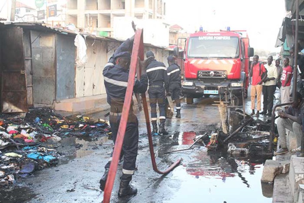 42 cantines du marché HLM calcinées, des centaines de millions en fumée 42 cantines du marché HLM calcinées, des centaines de millions en fumée