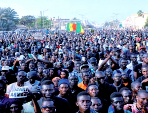 Rassemblement de Y'en a marre: l’Opposition échoue, l’APR palpite