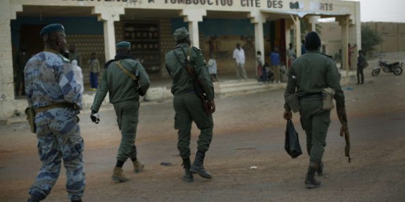 Mali : quatre militaires tués dans une attaque attribuée à des jihadistes Mali : quatre militaires tués dans une attaque attribuée à des jihadistes