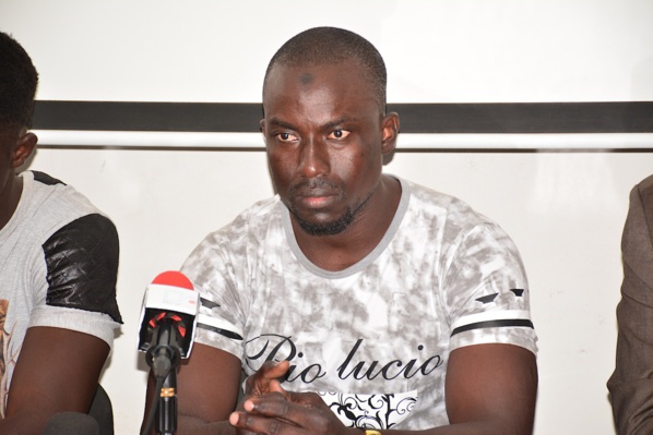 Ce communiqué de Mankeur Ndiaye qui révulsent les Sénégalais expulsés des USA, qui menacent de s'immoler devant les grilles du Palais Présidentiel Ce communiqué de Mankeur Ndiaye qui révulsent les Sénégalais expulsés des USA, qui menacent de s'immoler devant les grilles du Palais Présidentiel