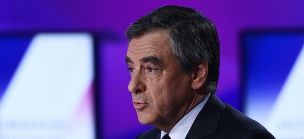 Fillon prêt à «rendre l'argent» s'il est élu président le 7 mai