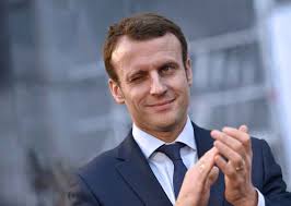Macron se voit déjà président, mais le second tour de la présidentielle aura lieu le ...18 juin