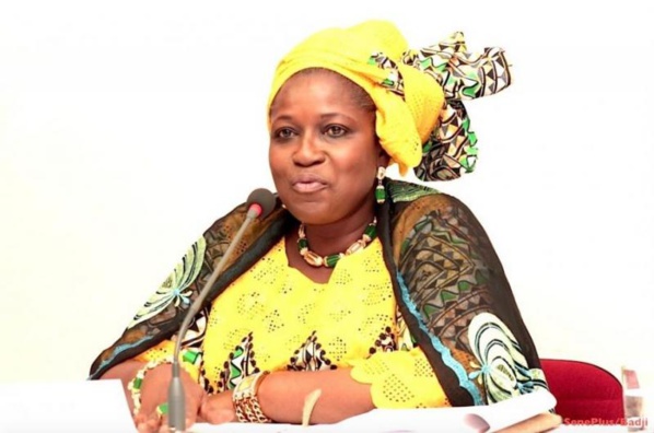 Urgent- Le couple Présidentiel chez les Layenes et chez Innocence Ntap Ndiaye Urgent- Le couple Présidentiel chez les Layenes et chez Innocence Ntap Ndiaye