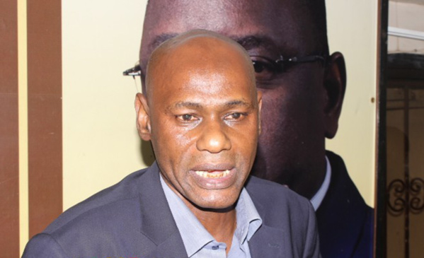 Youssou Touré : "Ceux qui s'attaquent au Roi du Mbalax cherchent le buzz (...)J'exprime toute ma solidarité à Youssou Ndour (...) " Youssou Touré : "Ceux qui s'attaquent au Roi du Mbalax cherchent le buzz (...)J'exprime toute ma solidarité à Youssou Ndour (...) "