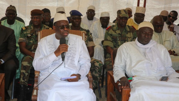 Présentation des condoléances de la Nation aux familles des victimes de l’accident de Bettenty Présentation des condoléances de la Nation aux familles des victimes de l’accident de Bettenty