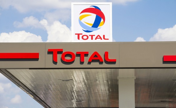 Pétrole: Total obtient une concession au large du Sénégal Pétrole: Total obtient une concession au large du Sénégal