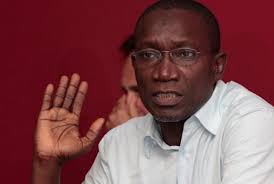 "Scandale MITTAL, scandale PETROTIM, scandale BICTOGO, scandale KOSMOS et maintenant scandale TOTAL. Ce n'est pas vertueux, tout ça !" dixit El Hadji Amadou SALL "Scandale MITTAL, scandale PETROTIM, scandale BICTOGO, scandale KOSMOS et maintenant scandale TOTAL. Ce n'est pas vertueux, tout ça !" dixit El Hadji Amadou SALL