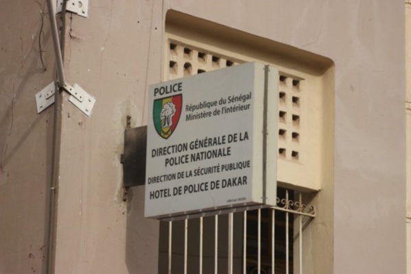 Abdou Karim Gueye alias Karim « Xrum Xaax » déféré au parquet pour regroupement non autorisé
