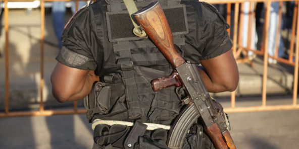 Côte d’Ivoire : des centaines d’ex-rebelles démobilisés bloquent l’accès à Bouaké Côte d’Ivoire : des centaines d’ex-rebelles démobilisés bloquent l’accès à Bouaké