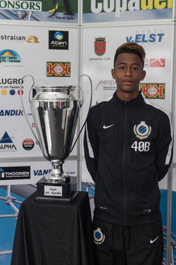 Le fils de Kalilou Fadiga, Noah, signe son premier contrat Pro au Club Brugge Le fils de Kalilou Fadiga, Noah, signe son premier contrat Pro au Club Brugge