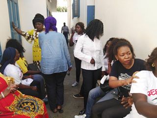 Voici les "femmes de Khalifa Sall" arrêtées puis libérées sur ordre du Procureur ! Voici les "femmes de Khalifa Sall" arrêtées puis libérées sur ordre du Procureur !