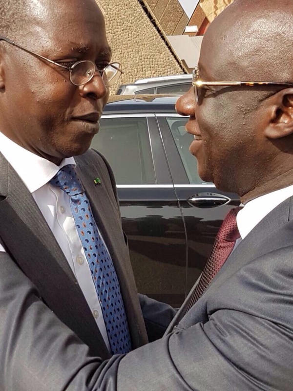Arrêt sur image ! Le Pm, Dione et l'incontournable Président du Meds, Mbagnick Diop Arrêt sur image ! Le Pm, Dione et l'incontournable Président du Meds, Mbagnick Diop