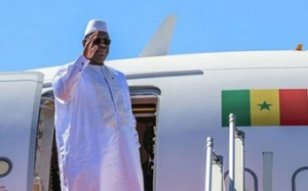 Macky Sall quitte Dakar à destination de Riyad