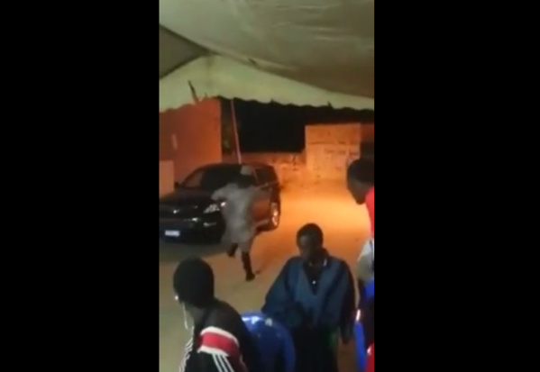 Arrêt sur image ! Cent commentaires ! Arrêt sur image ! Cent commentaires !