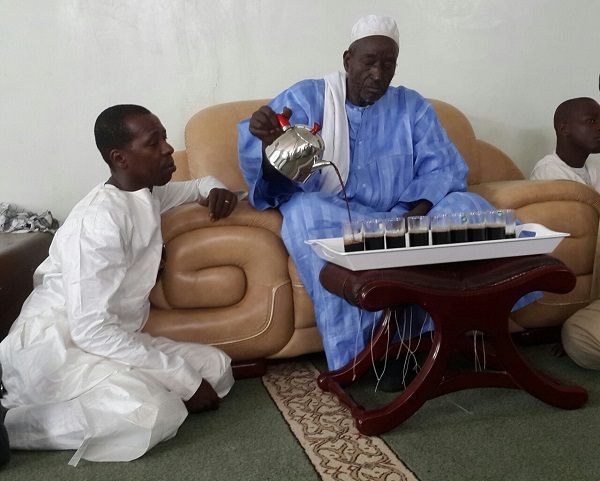 Serigne Abdou Karim Mbacké, le PM, Mohamed Dione,  Youssou Ndour, Mbagnick Diop... se retrouvent chez Serigne Cheikh Saliou Mbacké