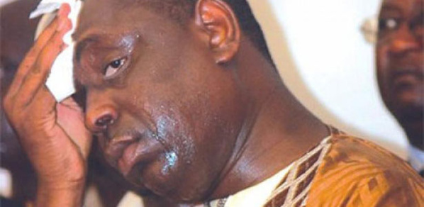 Communiqué à quelques heures de la clôture du dépôt des listes, que craint Macky SALL Communiqué à quelques heures de la clôture du dépôt des listes, que craint Macky SALL