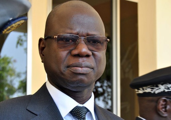 Popenguine 2017 : Abdoulaye Daouda Diallo représenté par le ministre Augustin Tine Popenguine 2017 : Abdoulaye Daouda Diallo représenté par le ministre Augustin Tine