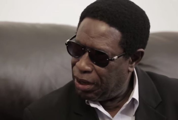 Kooru Biddew Saison 2 - Épisode 12 avec Daro Dinama Nekh et Badiéne Un Café Avec Kooru Biddew Saison 2 - Épisode 12 avec Daro Dinama Nekh et Badiéne Un Café Avec