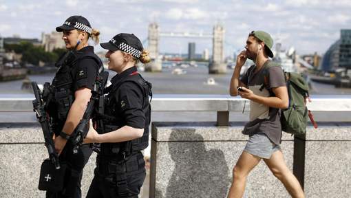 Trois hommes arrêtés en lien avec l'attentat de Londres