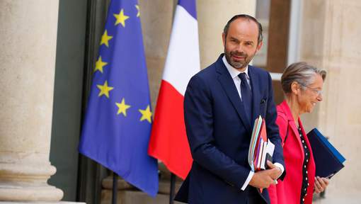 France : Le Premier ministre remet la démission du gouvernement et en forme un nouveau