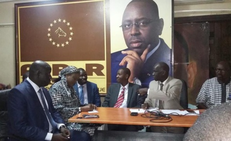 APR: Retour sur les fameux 25 millions de «Soukërou Koor» de Macky aux cadres APR: Retour sur les fameux 25 millions de «Soukërou Koor» de Macky aux cadres