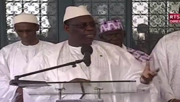 Korité 2017 : Le président Macky présente ses condoléances aux familles du Khalife de Pire et de l’ancien ministre Habib Thiam ! Korité 2017 : Le président Macky présente ses condoléances aux familles du Khalife de Pire et de l’ancien ministre Habib Thiam !