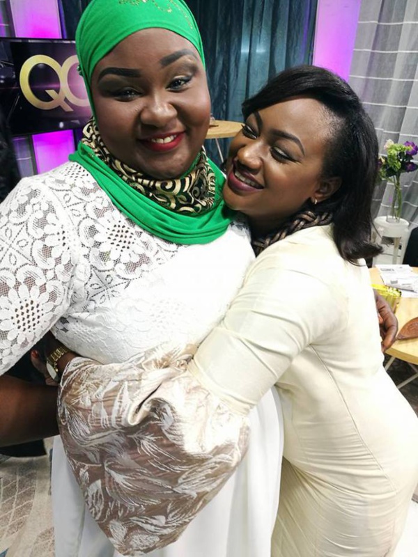 Kya Aidara en toute complicité avec Marianne Siva Diop… Kya Aidara en toute complicité avec Marianne Siva Diop…