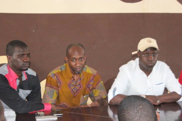 CONTRIBUTION DE LA CCR DE PIKINE EN VUE DES LÉGISLATIVES 2017 : UNE PRODUCTION INTELLECTUELLE SUR LES RÉALISATIONS DU PRÉSIDENT MACKY SALL CONTRIBUTION DE LA CCR DE PIKINE EN VUE DES LÉGISLATIVES 2017 : UNE PRODUCTION INTELLECTUELLE SUR LES RÉALISATIONS DU PRÉSIDENT MACKY SALL