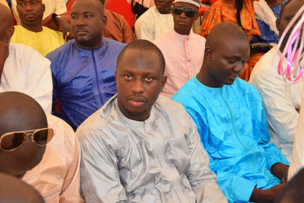 Les image du baptême de l'enfant de Mass Coki Les image du baptême de l'enfant de Mass Coki