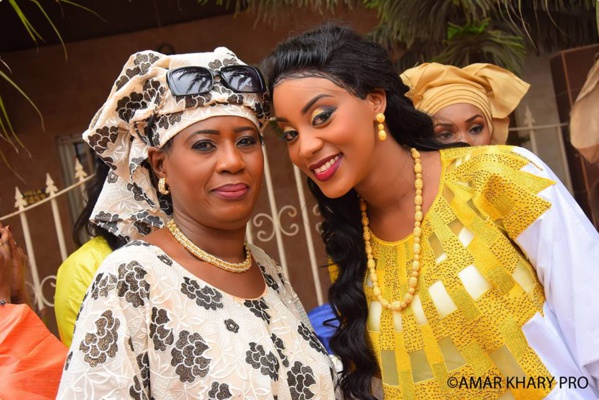 Les image du baptême de l'enfant de Mass Coki Les image du baptême de l'enfant de Mass Coki