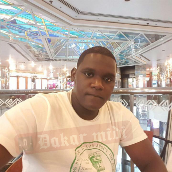 Voici Mamadou Konté, le neveu du Président Macky Sall, son nom de code au Palais, “Gaindé” (images) Voici Mamadou Konté, le neveu du Président Macky Sall, son nom de code au Palais, “Gaindé” (images)