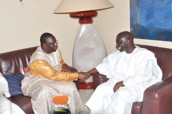 Idrissa Seck : ” à l’image de ce ministre japonais de l’électricité, Macky Sall devrait se courber devant les Sénégalais pour le restant de son mandat” Idrissa Seck : ” à l’image de ce ministre japonais de l’électricité, Macky Sall devrait se courber devant les Sénégalais pour le restant de son mandat”