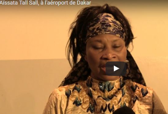 Me Aïssata Tall Sall accueillie par ses partisans à l’aéroport de Dakar